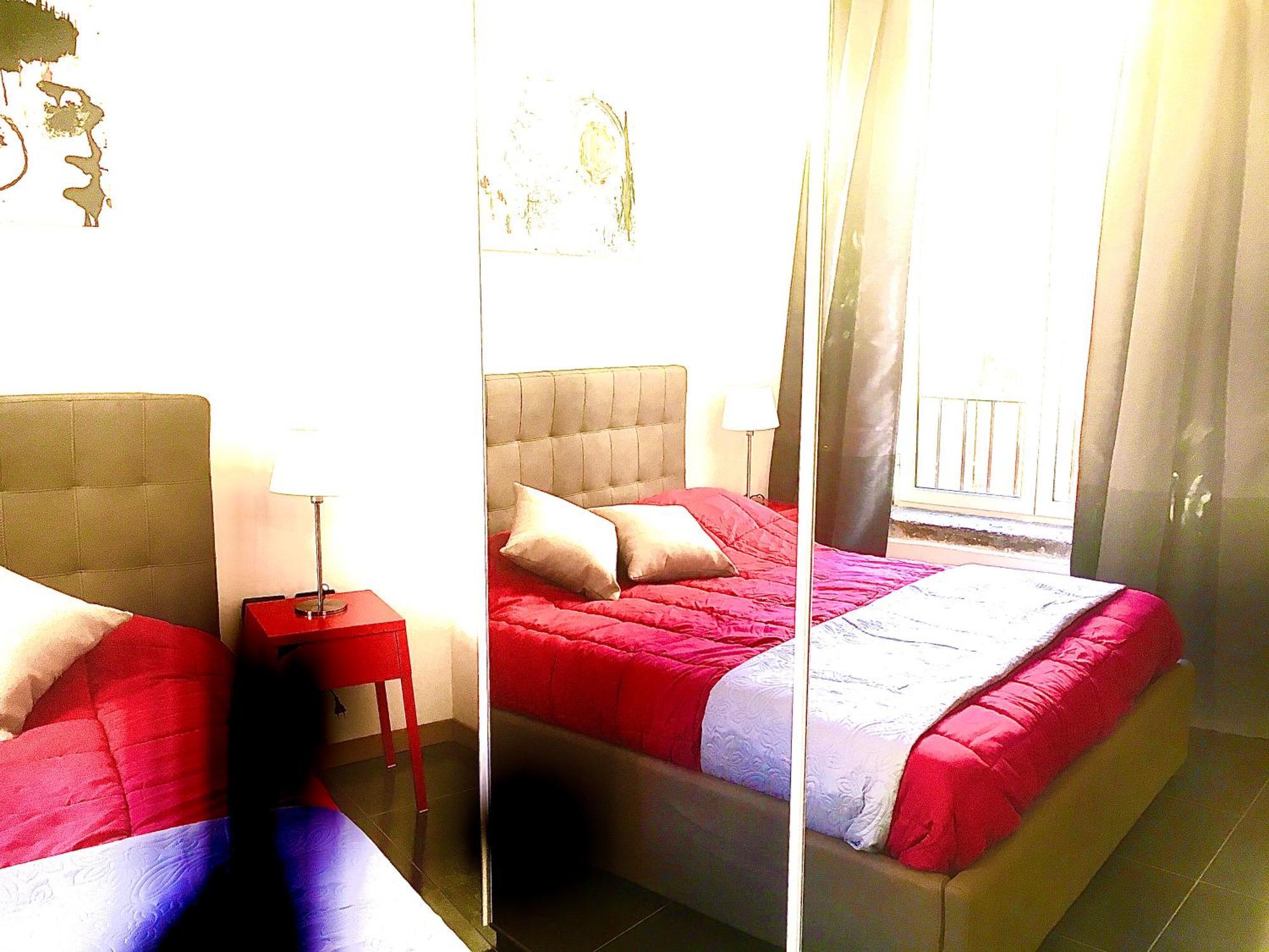 I Ruggiero Apartment Napoli Bagian luar foto