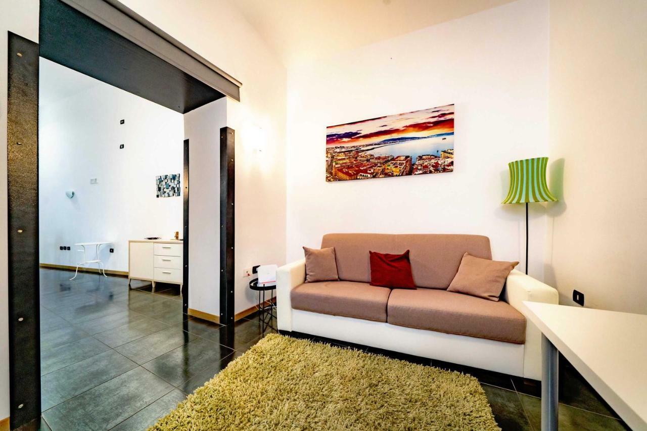 I Ruggiero Apartment Napoli Bagian luar foto