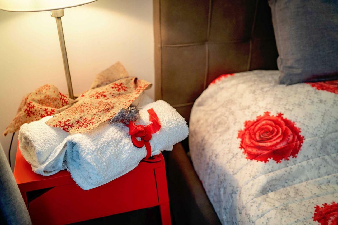 I Ruggiero Apartment Napoli Bagian luar foto